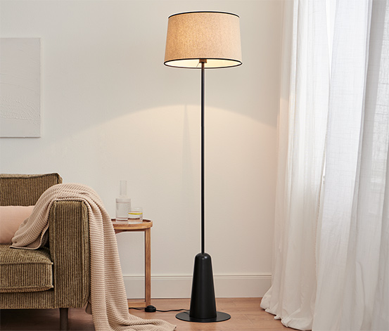 Stojacia lampa s textilným tienidlom, čierna 654482 z e-shopu Tchibo.sk