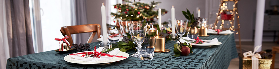 Skvelé tipy na vydarené dekorácie na vianočný stôl!